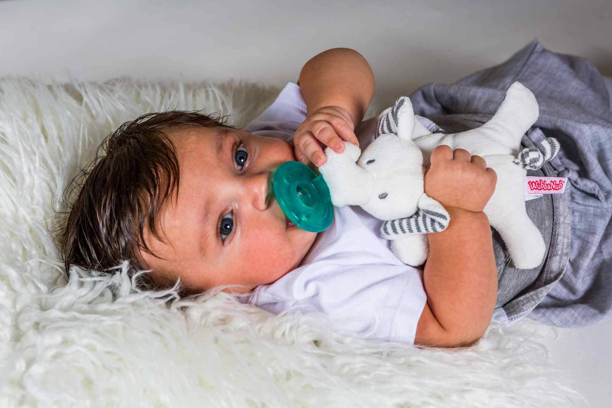 Mary Meyer - Afrique Elephant Wubbanub