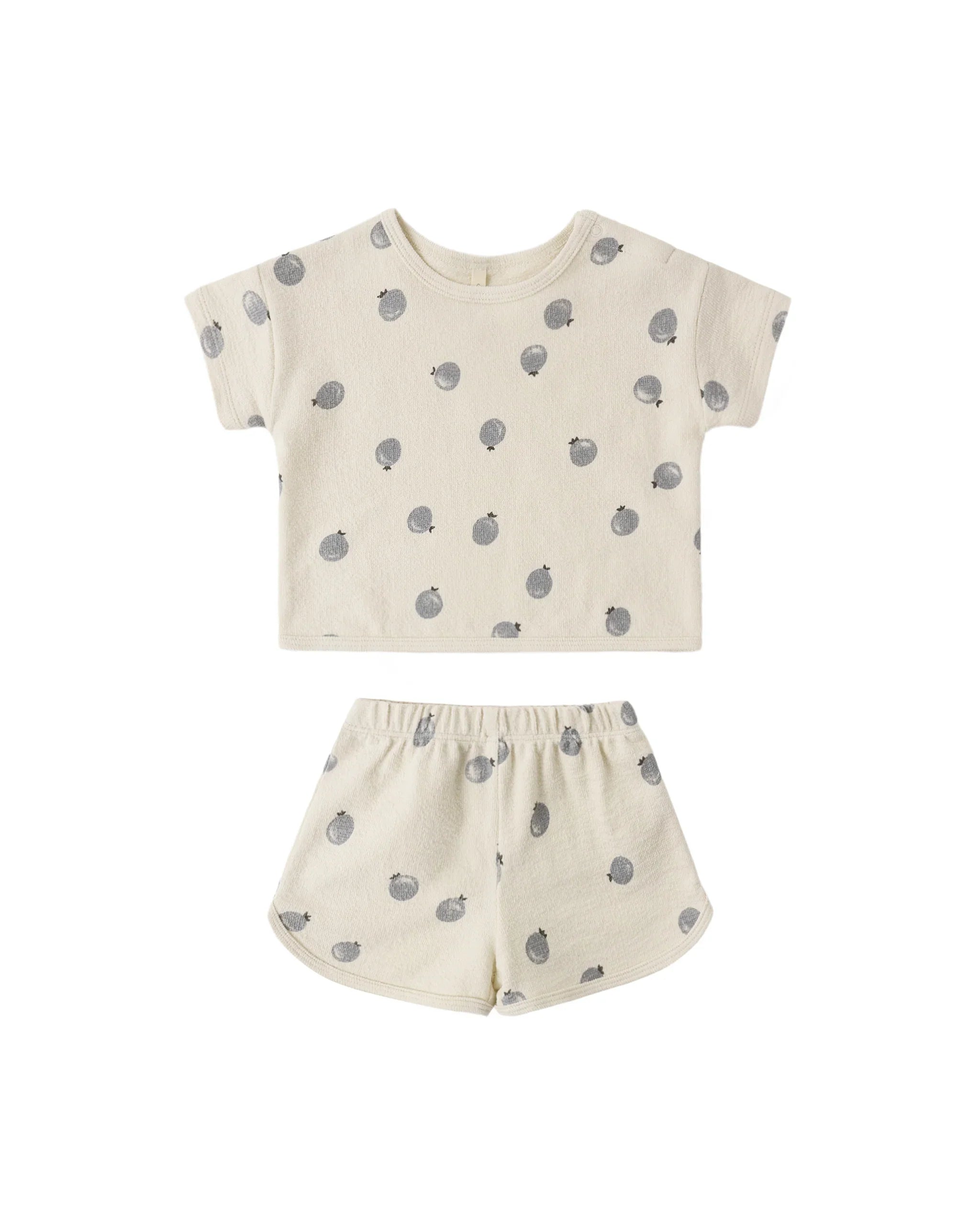 Why Simplicity Works Best in Baby Clothing