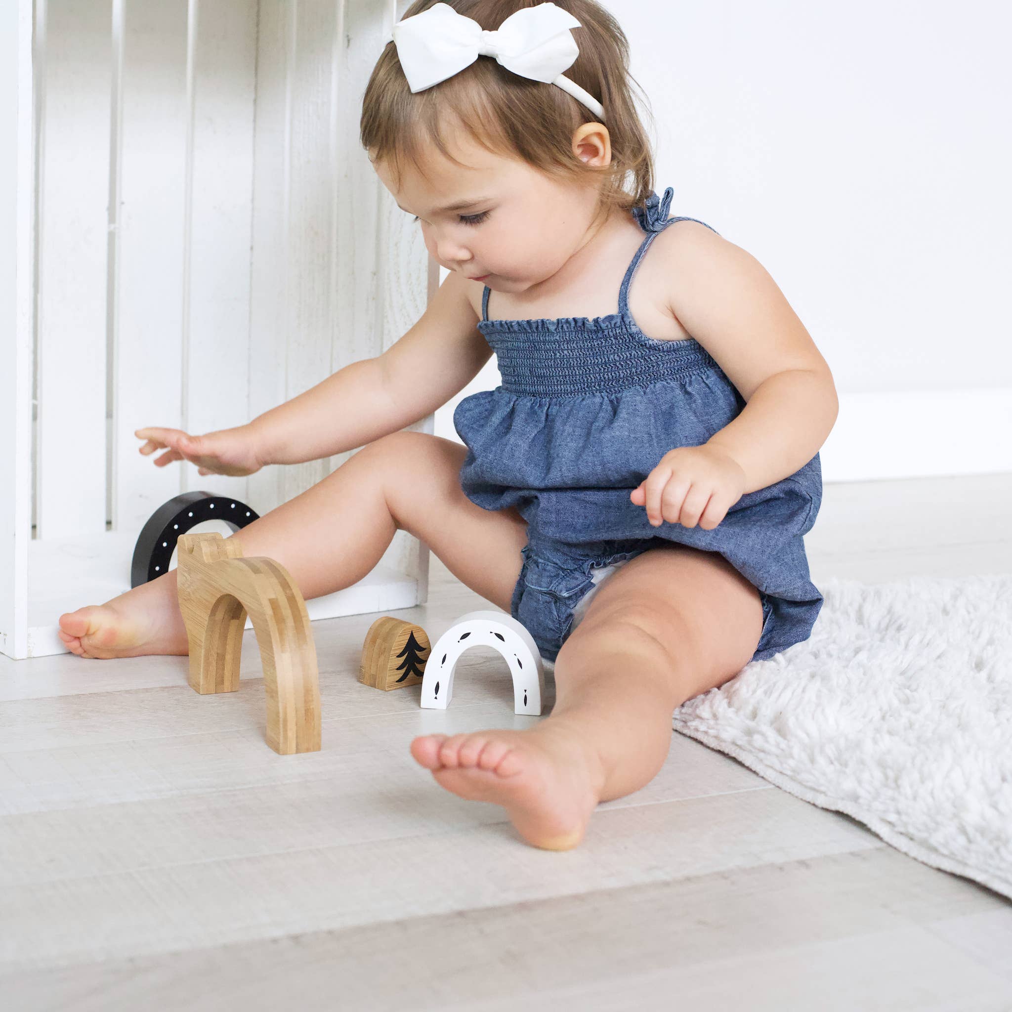 Wee Gallery - Bamboo Nesting Bear