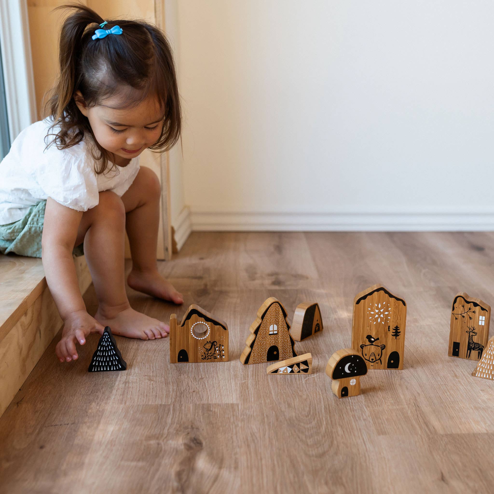 Wee Gallery - Woodland Village