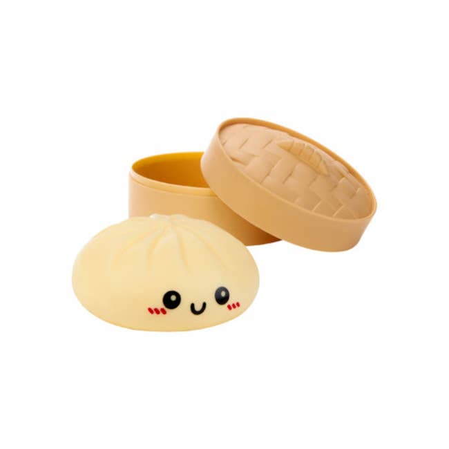 Showcase - Crazy Fun Official RMS Mystery Bao Bun – Rare Rainbow Chase