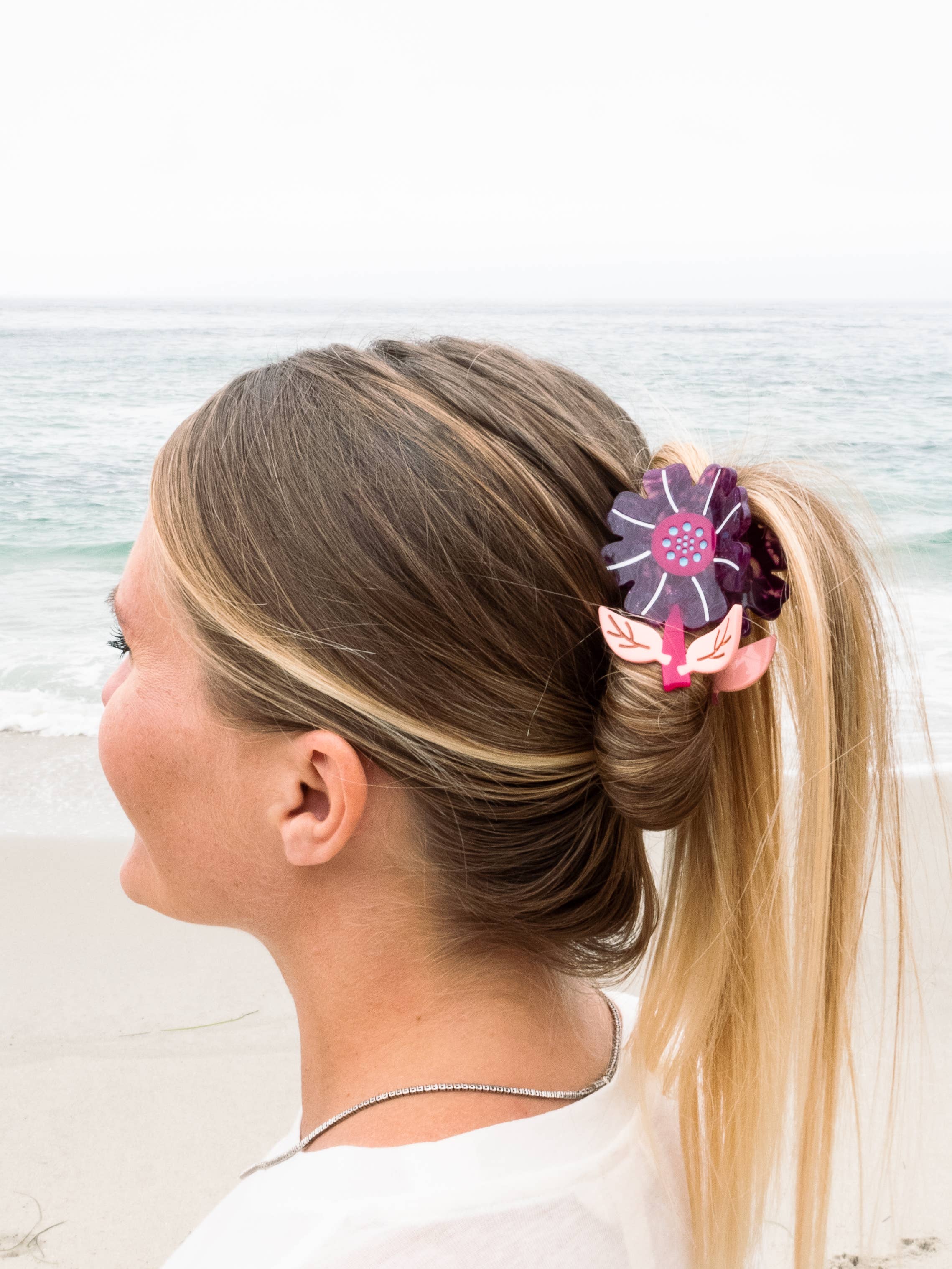 Haven - 🌸 Stemmed Flowers Hair Clip