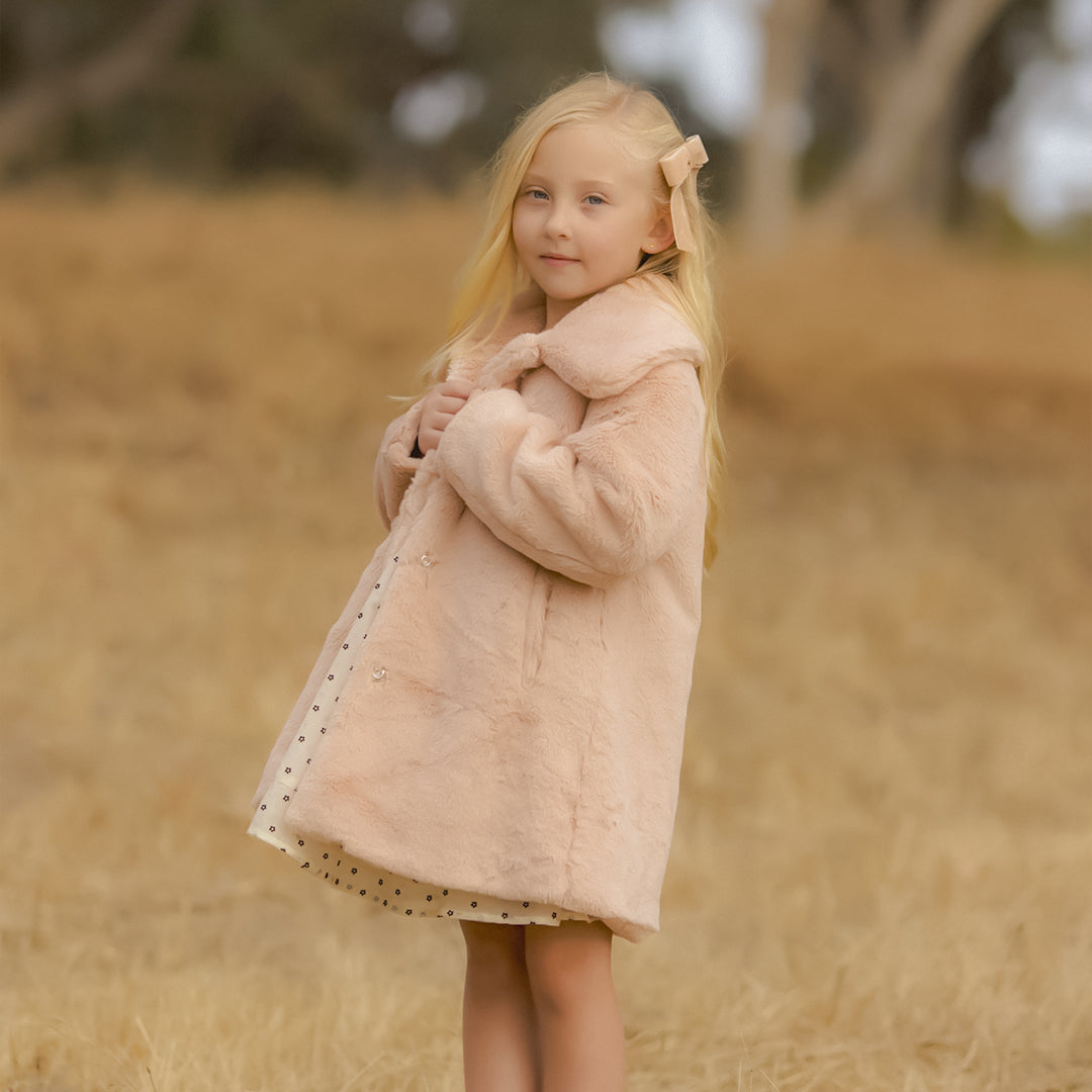 noralee_eloise_coat_antique_model