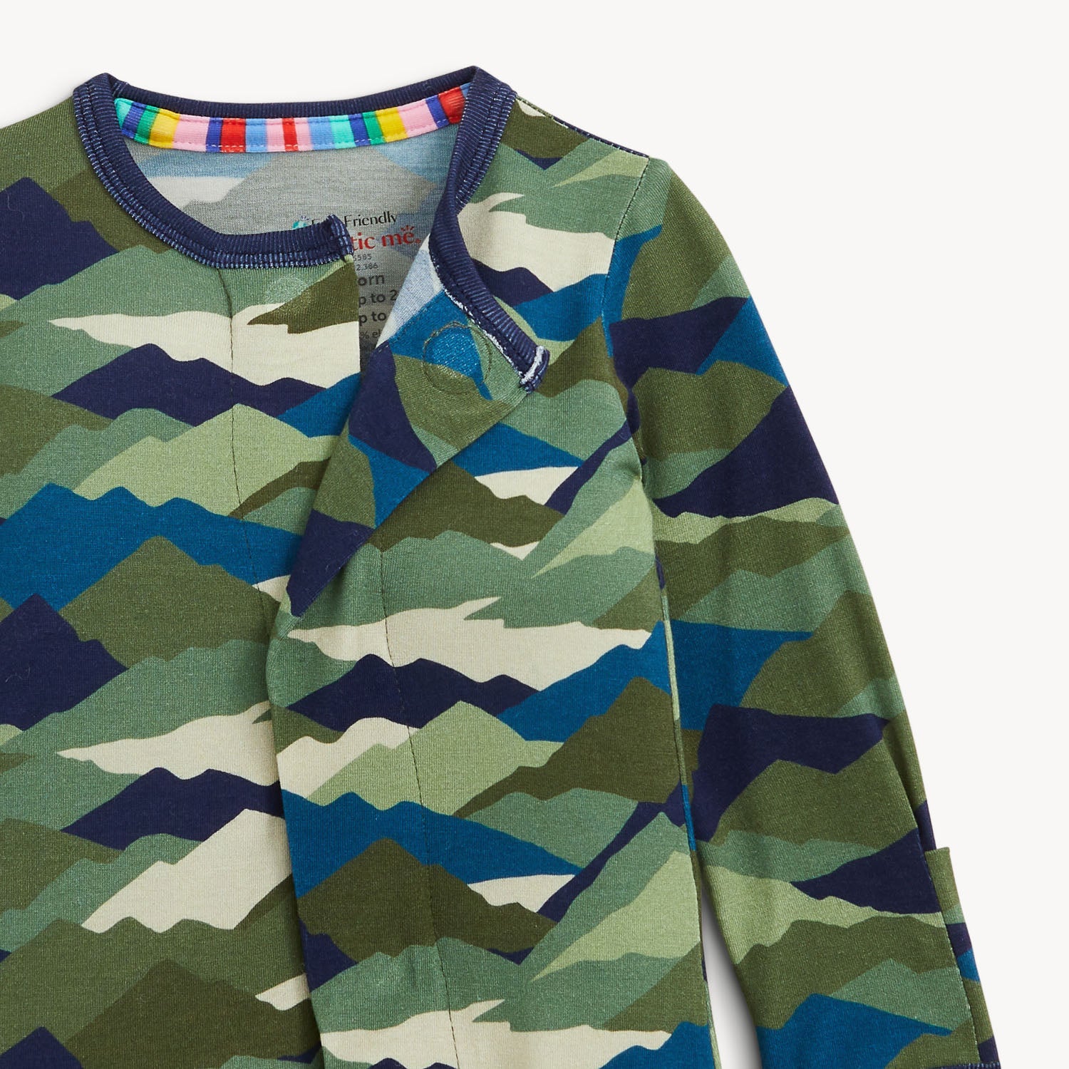 Camo Peak Modal Magnetic Footie